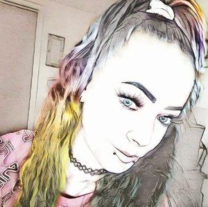 Meet your Posher, Alisha